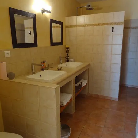 Nocleg ze śniadaniem La Bastide De Font Clarette 4*